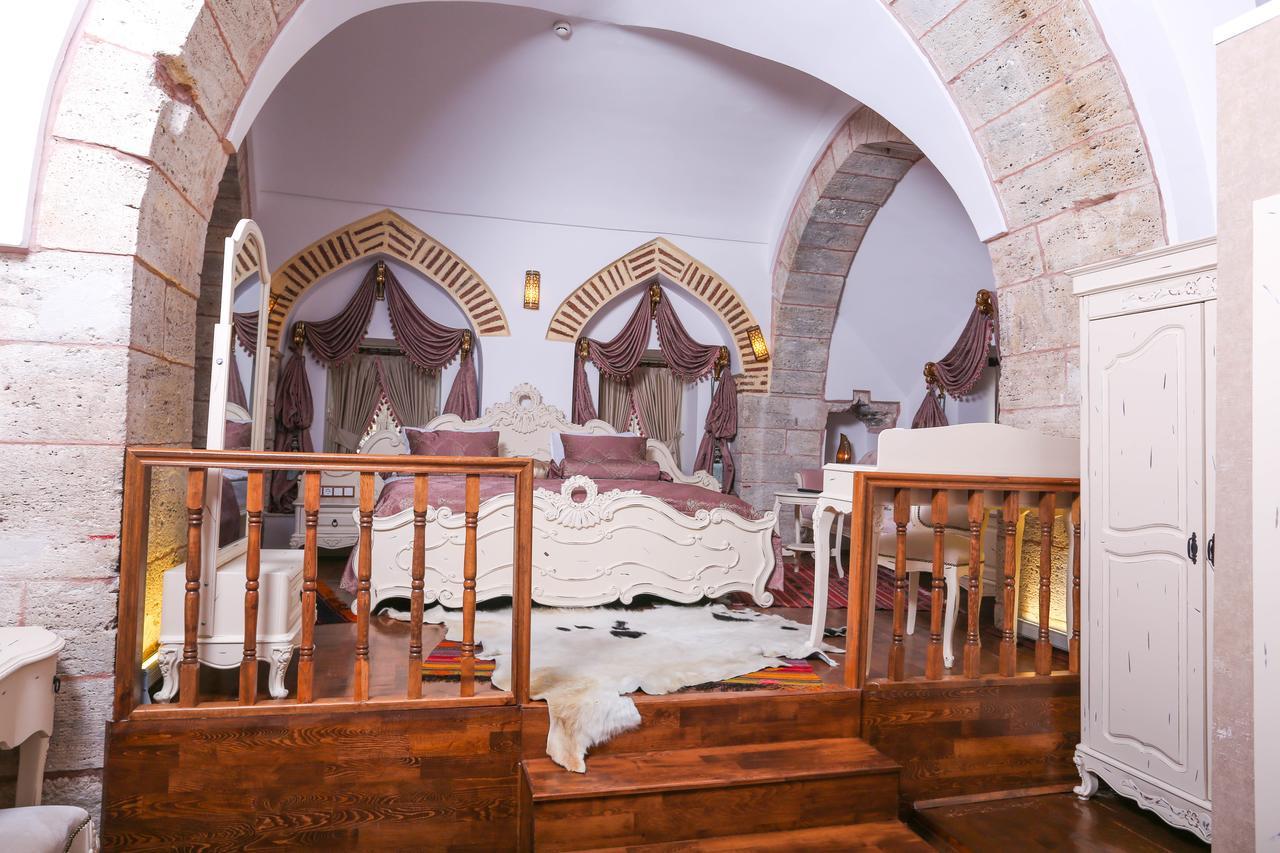 Behrampasa Otel &Cafe &Restaurant Сивас Екстериор снимка
